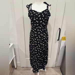 NWT Audrey 3+1 Black & White Floral Dress Size L